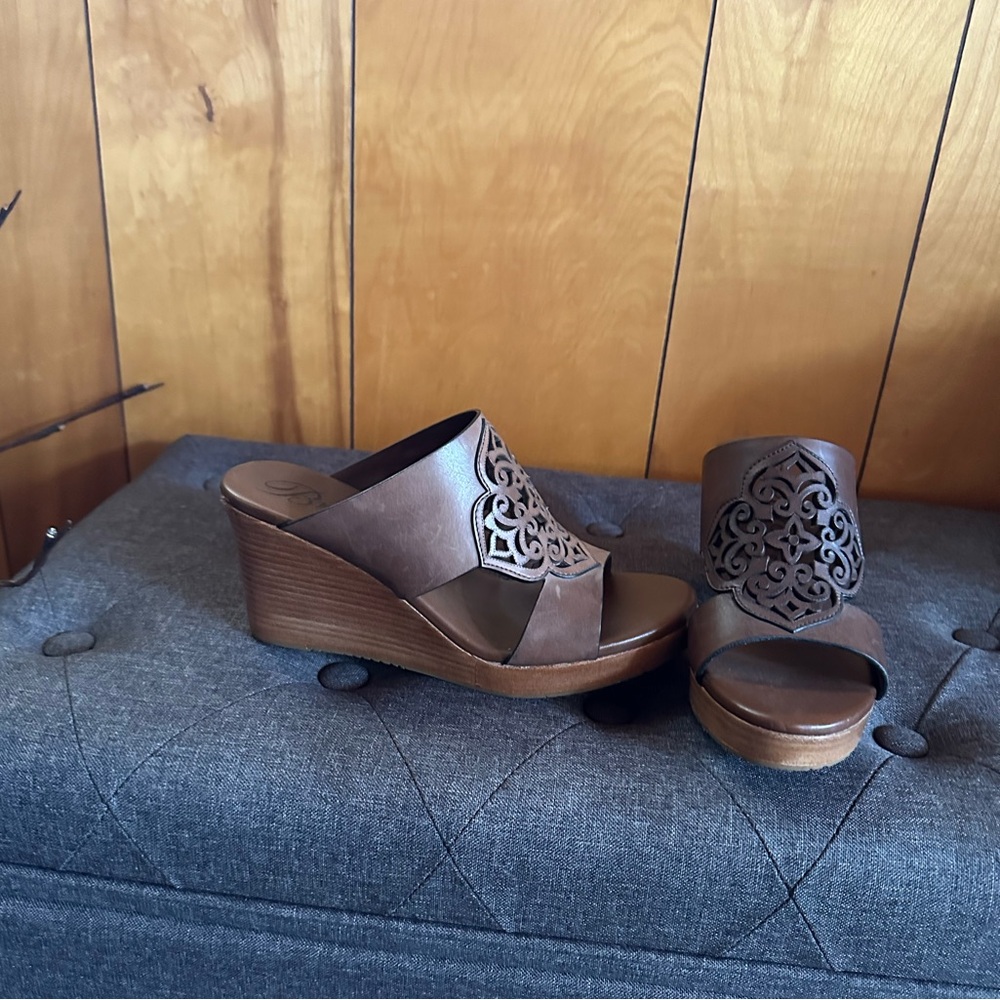 Brighton sandals